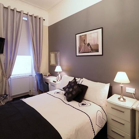 Browns Bed And Breakfast เอดินบะระ ภายนอก รูปภาพ