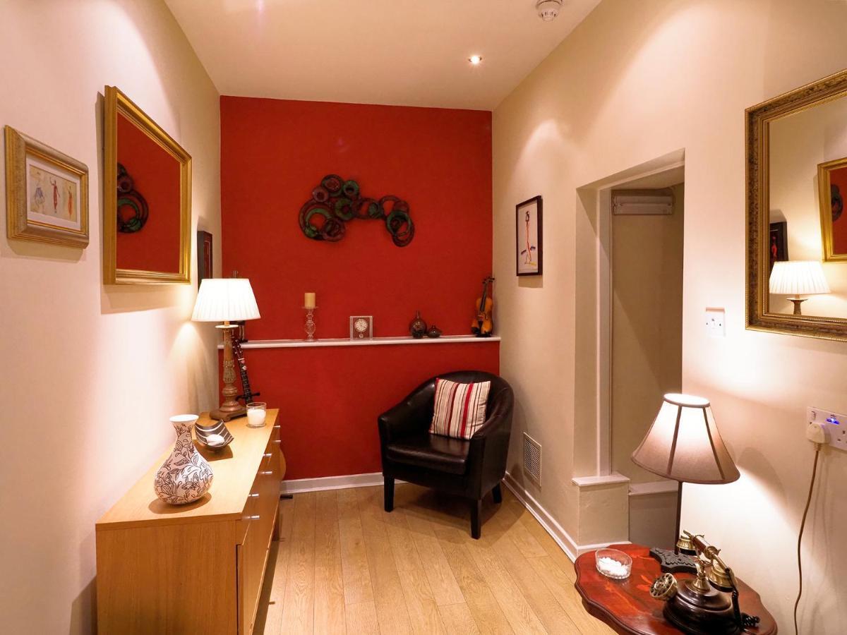 Browns Bed And Breakfast เอดินบะระ ภายนอก รูปภาพ